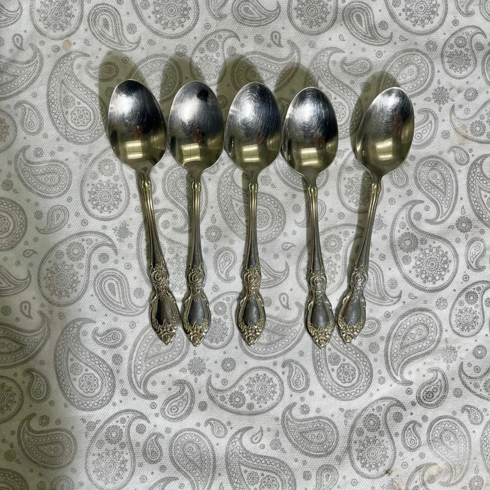 Oneida Community Stainless Teaspoons Set of 5 Floral Scroll Flatware Silverware